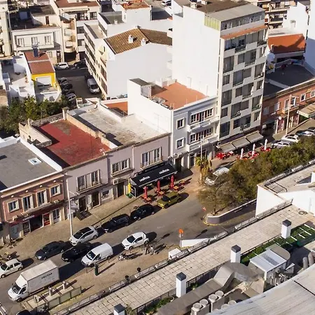 Modern & Cozy Mercado 11 *